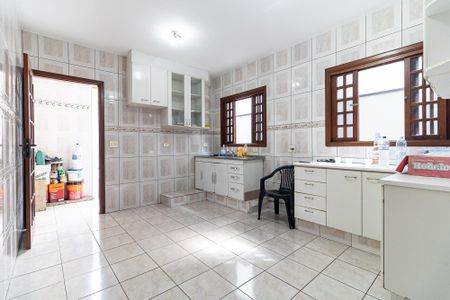Casa à venda com 105m², 2 quartos e 2 vagas Casa à venda com 105m², 2 quartos e 2 vagasCozinha