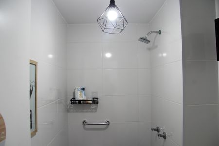 Apartamento à venda com 57m², 2 quartos e 1 vagaBanheiro Social