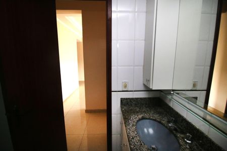 Apartamento à venda com 105m², 2 quartos e 1 vagaBanheiro