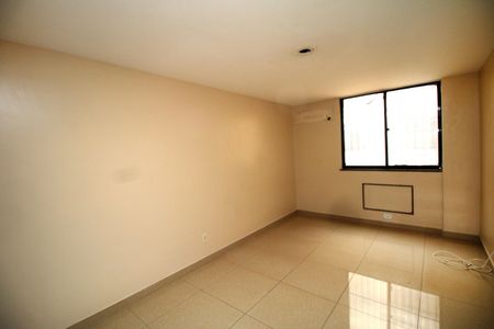 Apartamento à venda com 105m², 2 quartos e 1 vagaQuarto 1