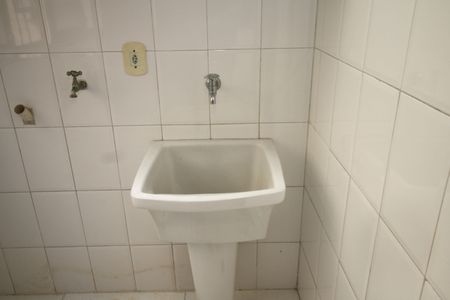 Apartamento à venda com 105m², 2 quartos e 1 vagaÁrea de Serviço