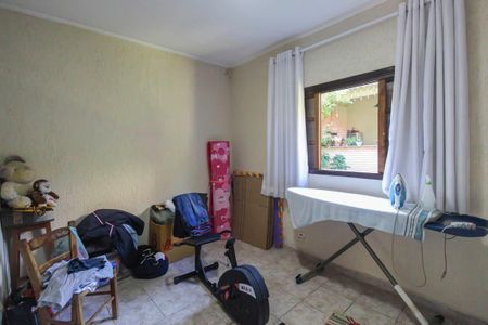 Casa à venda com 245m², 4 quartos e 4 vagas Casa à venda com 245m², 4 quartos e 4 vagasQuarto 3