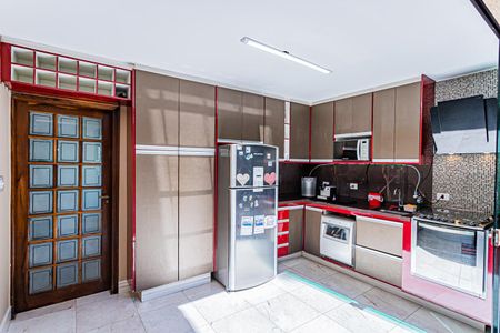 Casa à venda com 213m², 3 quartos e 2 vagasCozinha