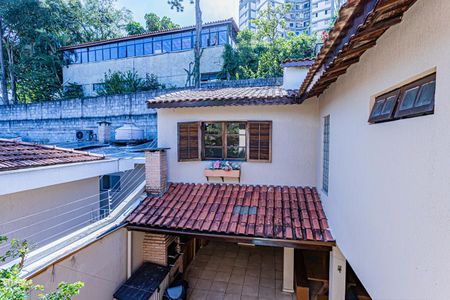 Casa à venda com 213m², 3 quartos e 2 vagasVista Quarto 2