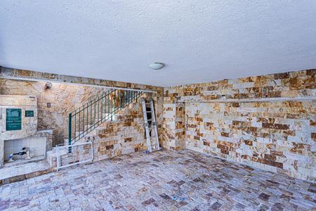 Casa à venda com 213m², 3 quartos e 2 vagasGaragem