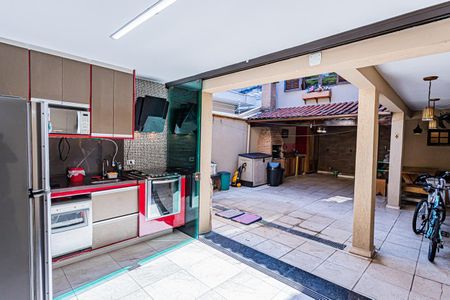 Casa à venda com 213m², 3 quartos e 2 vagasCozinha