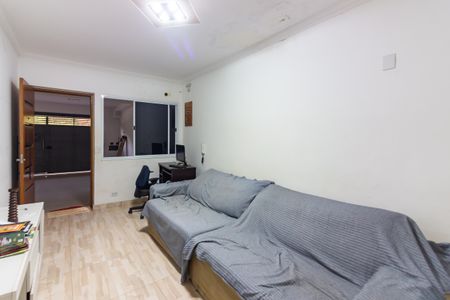 Casa à venda com 150m², 2 quartos e 3 vagas Casa à venda com 150m², 2 quartos e 3 vagasSala