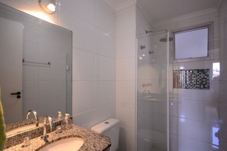 Apartamento à venda com 70m², 3 quartos e 2 vagasBanheiro Social