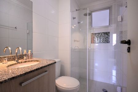 Apartamento à venda com 70m², 3 quartos e 2 vagasBanheiro Social