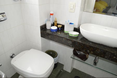 Apartamento para alugar com 104m², 3 quartos e 1 vagaBanheiro da Suíte