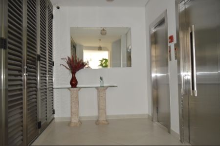 Apartamento para alugar com 104m², 3 quartos e 1 vagaÁrea comum - Elevador