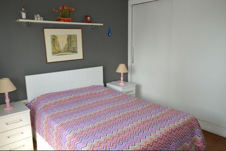 Apartamento para alugar com 104m², 3 quartos e 1 vagaQuarto