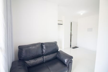 Sala de apartamento à venda com 2 quartos, 45m² em Jardim Caravelas, São Paulo