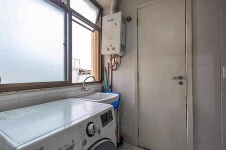 Apartamento à venda com 100m², 3 quartos e 2 vagas Apartamento à venda com 100m², 3 quartos e 2 vagasÁrea de Serviço