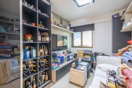 Apartamento à venda com 100m², 3 quartos e 2 vagas Apartamento à venda com 100m², 3 quartos e 2 vagasQuarto 3