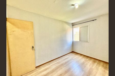 Apartamento à venda com 72m², 2 quartos e 1 vagaQuarto 2