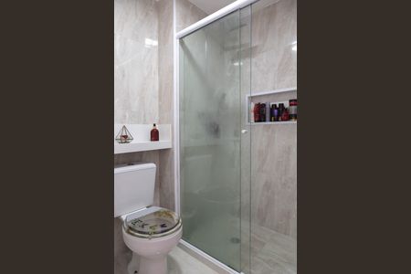 Apartamento para alugar com 56m², 2 quartos e 1 vaga Apartamento para alugar com 56m², 2 quartos e 1 vagaBanheiro da Suíte