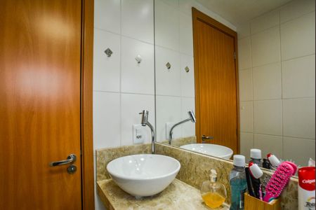 Apartamento à venda com 51m², 2 quartos e 1 vagaBanheiro
