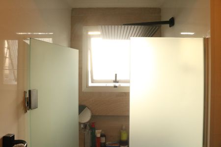 Apartamento à venda com 83m², 3 quartos e 2 vagasBanheiro da Suíte