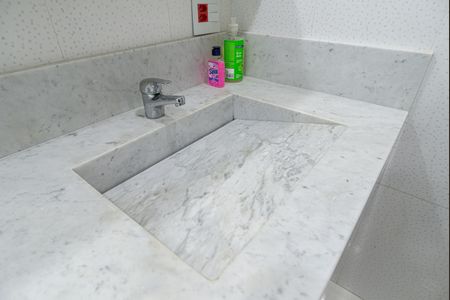 Apartamento à venda com 47m², 1 quarto e 1 vagaBanheiro