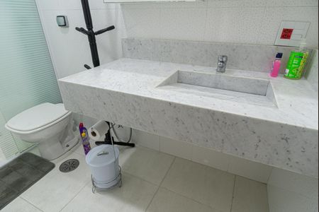 Apartamento à venda com 47m², 1 quarto e 1 vagaBanheiro