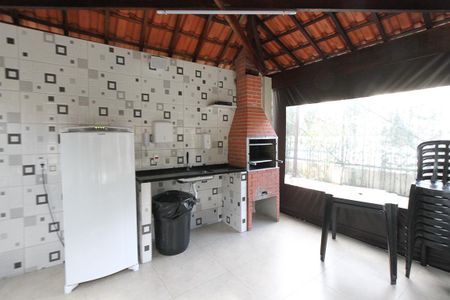 Apartamento à venda com 60m², 2 quartos e 1 vagaÁrea comum - Churrasqueira