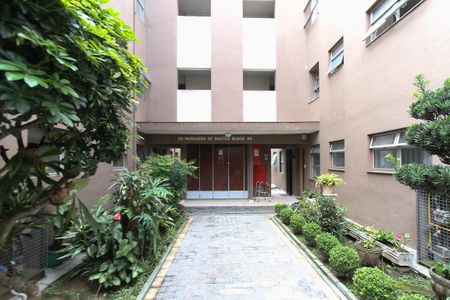 Apartamento à venda com 60m², 2 quartos e 1 vagafrente do bloco