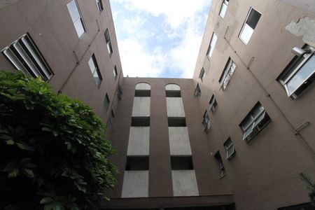 Apartamento à venda com 60m², 2 quartos e 1 vagaFachada