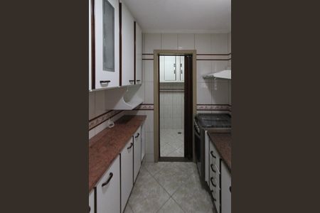 Apartamento à venda com 60m², 2 quartos e 1 vagaCozinha