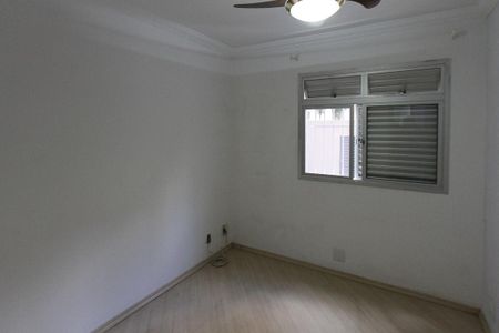 Apartamento à venda com 60m², 2 quartos e 1 vagaQuarto 02