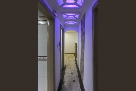 Apartamento à venda com 60m², 2 quartos e 1 vagaCorredor