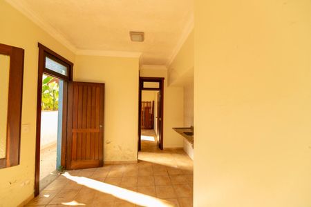 Casa de condomínio para alugar com 750m², 6 quartos e 4 vagas