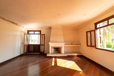 Casa de condomínio para alugar com 750m², 6 quartos e 4 vagas Casa de condomínio para alugar com 750m², 6 quartos e 4 vagasSuíte 3