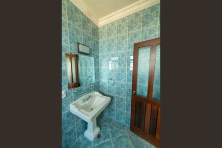 Casa de condomínio para alugar com 750m², 6 quartos e 4 vagas Casa de condomínio para alugar com 750m², 6 quartos e 4 vagasBanheiro/Suíte 2