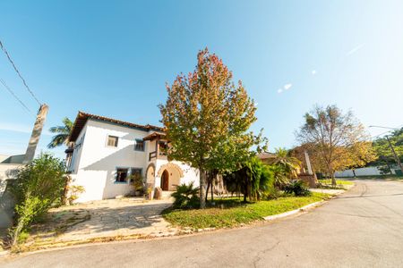 Casa de condomínio para alugar com 750m², 6 quartos e 4 vagas Casa de condomínio para alugar com 750m², 6 quartos e 4 vagasÁrea comum