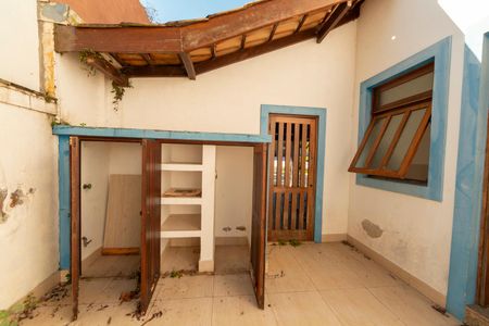 Casa de condomínio para alugar com 750m², 6 quartos e 4 vagas