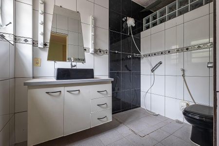 Apartamento à venda com 126m², 3 quartos e 1 vaga Apartamento à venda com 126m², 3 quartos e 1 vagaSuíte - Banheiro