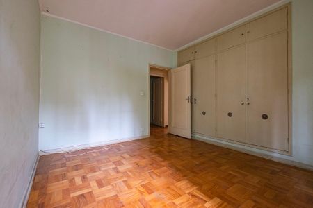 Apartamento à venda com 126m², 3 quartos e 1 vaga Apartamento à venda com 126m², 3 quartos e 1 vagaSuíte