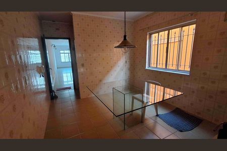 Casa à venda com 180m², 3 quartos e 2 vagas