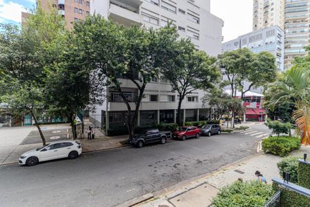 Vista de apartamento à venda com 3 quartos, 120m² em Higienópolis, São Paulo