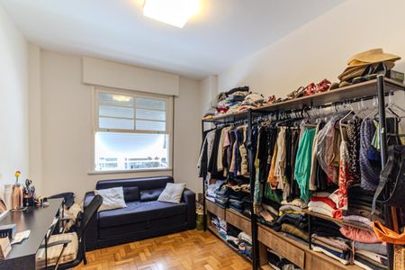 Apartamento à venda com 120m², 3 quartos e 1 vagaQuarto 1