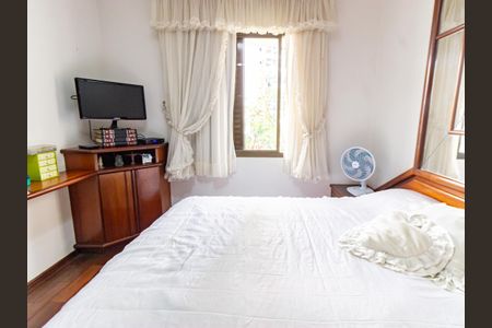 Apartamento à venda com 125m², 4 quartos e 2 vagasSuíte