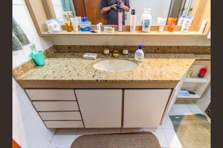 Apartamento à venda com 125m², 4 quartos e 2 vagasBanheiro da Suíte