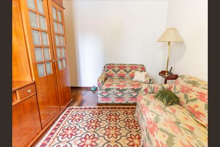 Apartamento à venda com 125m², 4 quartos e 2 vagasQuarto 2