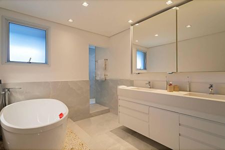 Apartamento à venda com 235m², 3 quartos e 4 vagasFoto 24