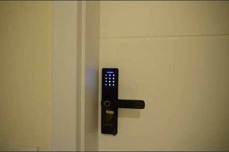 Studio para alugar com 40m², 1 quarto e sem vaga Studio para alugar com 40m², 1 quarto e sem vagaFechadura Digital