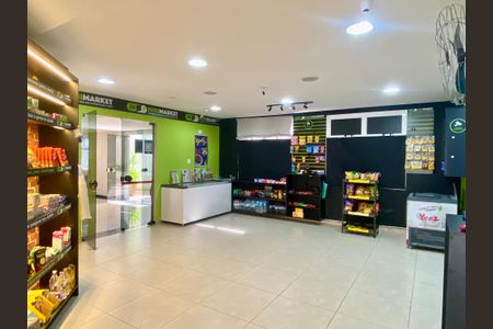 Apartamento à venda com 60m², 2 quartos e 1 vagaMercado