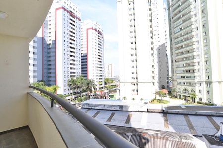 Apartamento à venda com 60m², 2 quartos e 1 vagaSacada