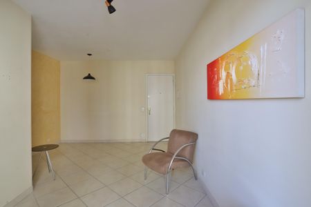 Apartamento à venda com 60m², 2 quartos e 1 vagaSala