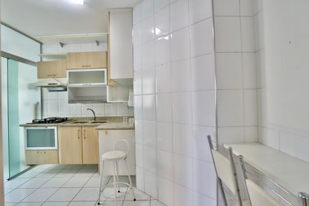 Apartamento à venda com 60m², 2 quartos e 1 vagaCozinha